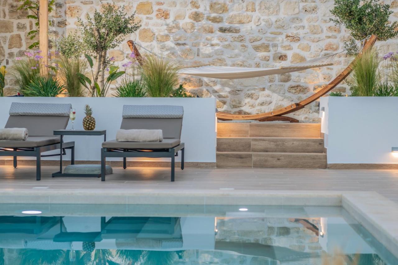 - Heated Pool With Stunning Views, By Zantewize Villa *
