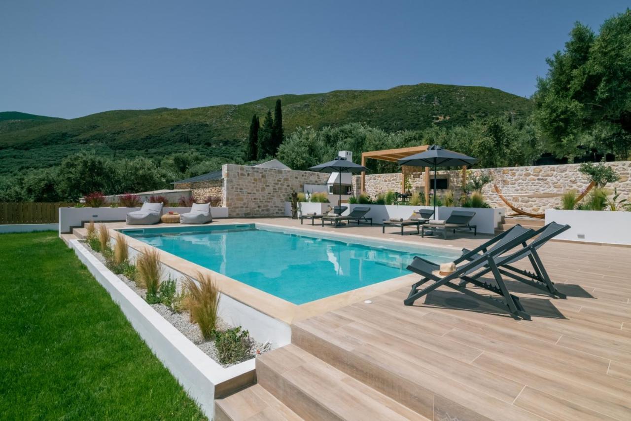 Villa - Heated Pool With Stunning Views, By Zantewize